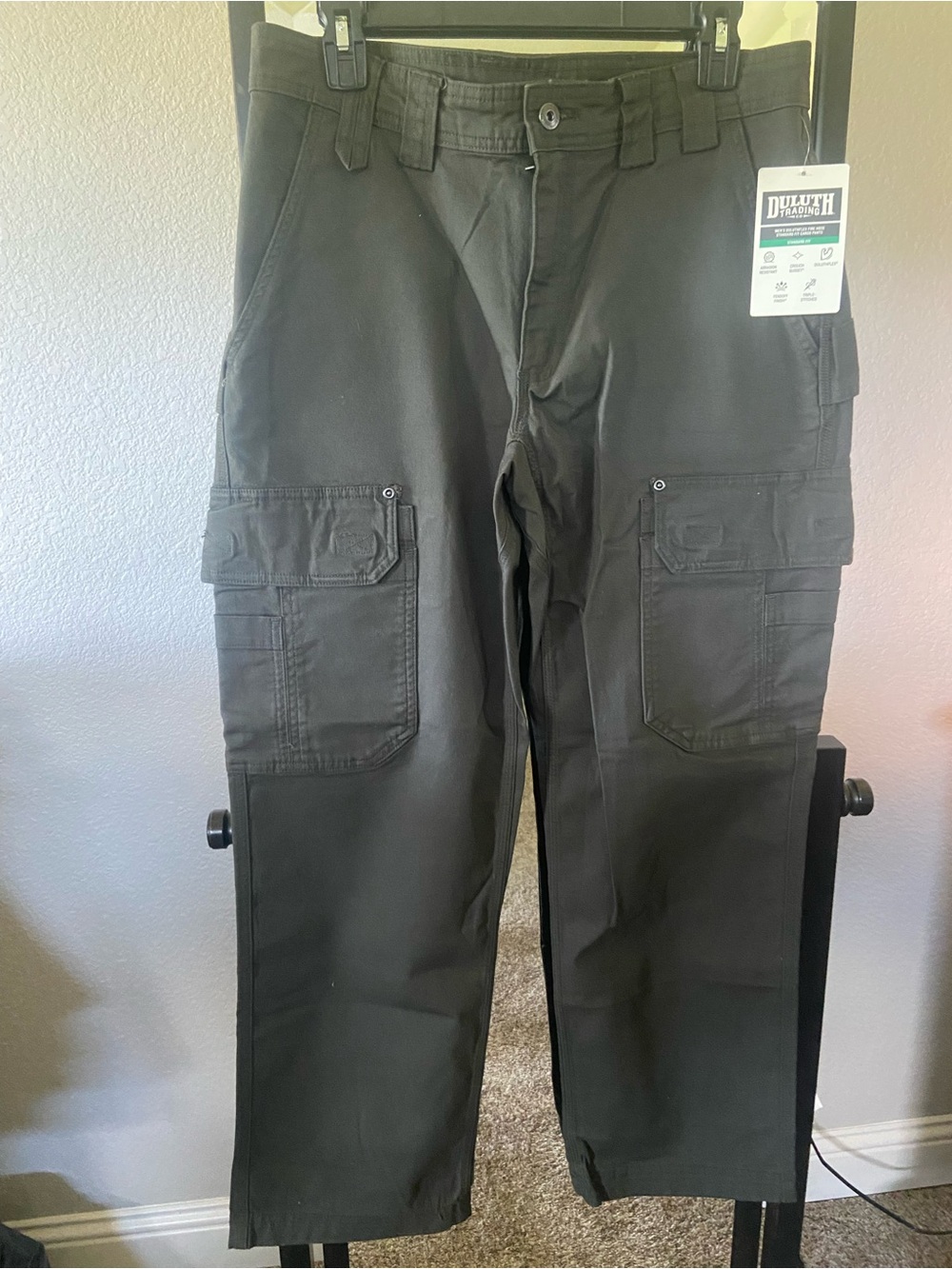 Duluth Trading Co Military Green Cargo Pants with Front Flap Pockets